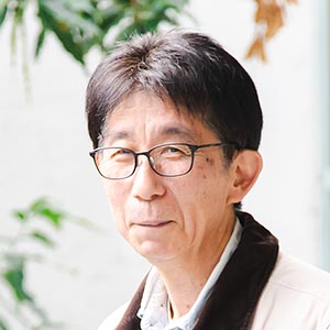 牛膓　達夫