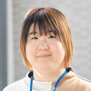 小暮　真起